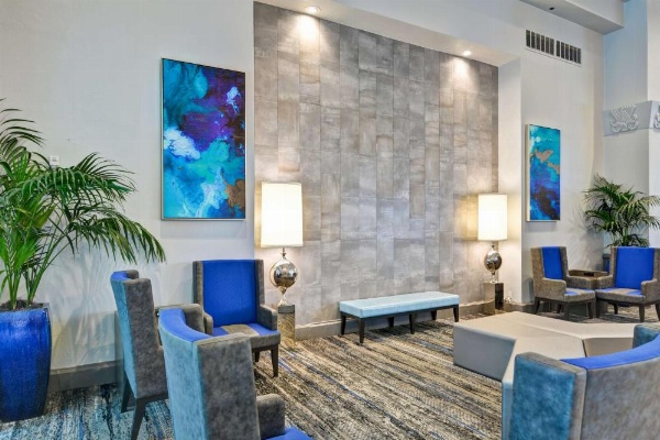 Embassy Suites By Hilton Hotel Miami - International Airport image 10