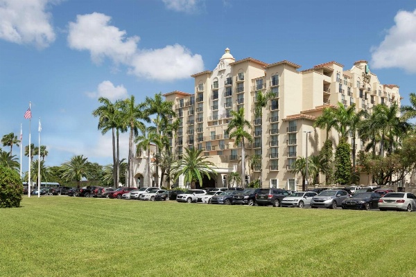 Embassy Suites By Hilton Hotel Miami - International Airport image 5